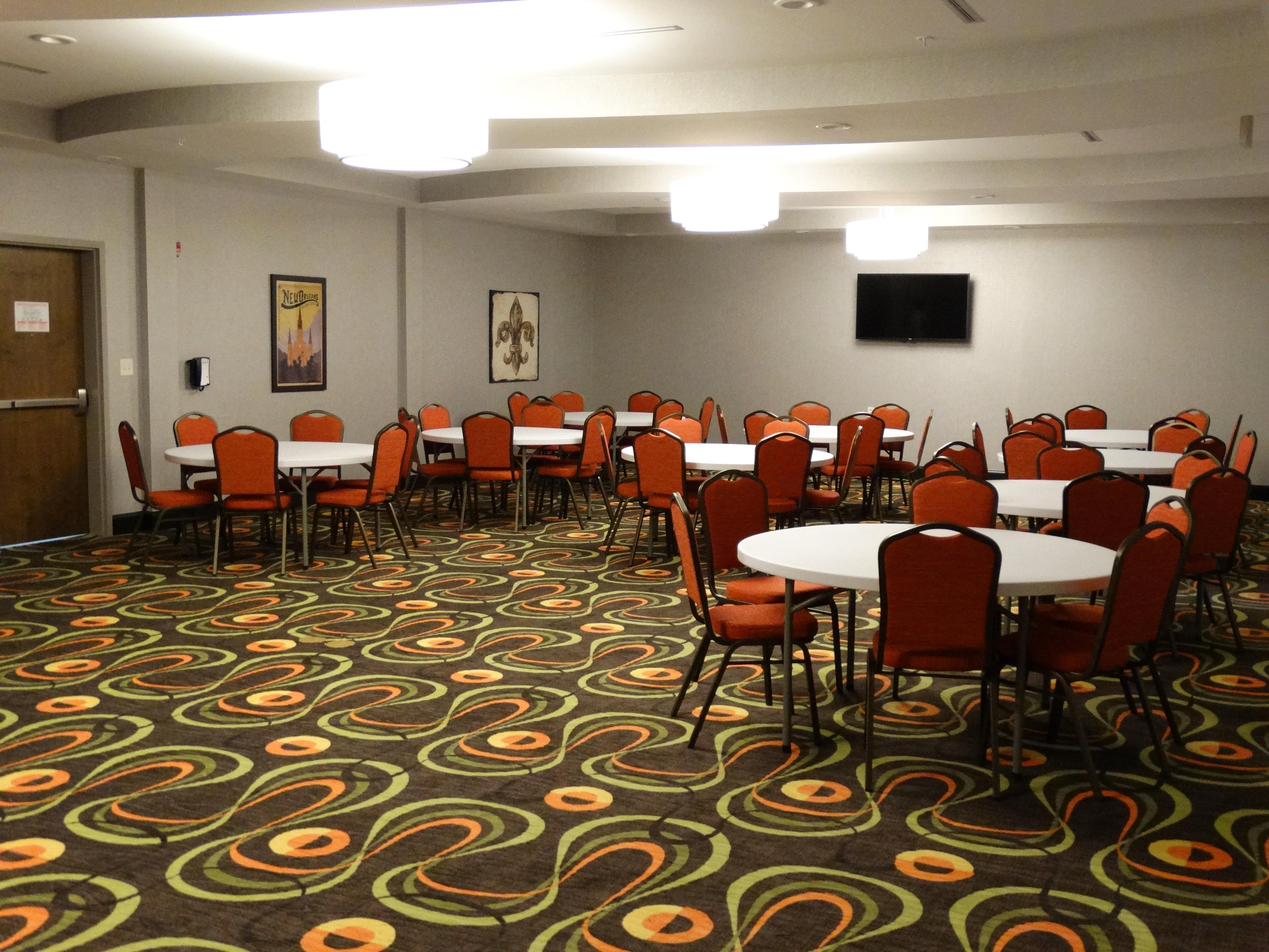 Holiday Inn Covington By Ihg Bagian luar foto