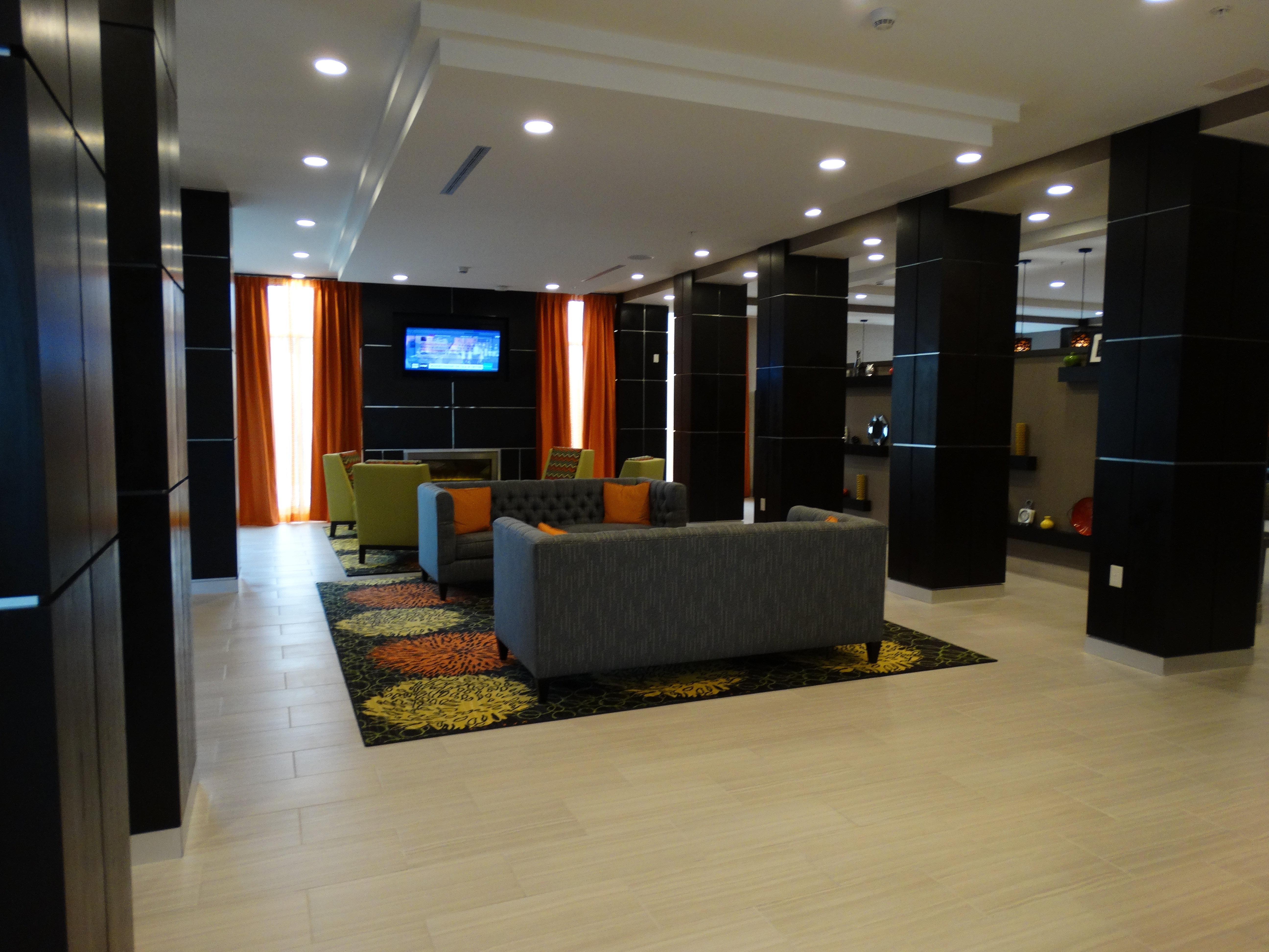 Holiday Inn Covington By Ihg Bagian luar foto
