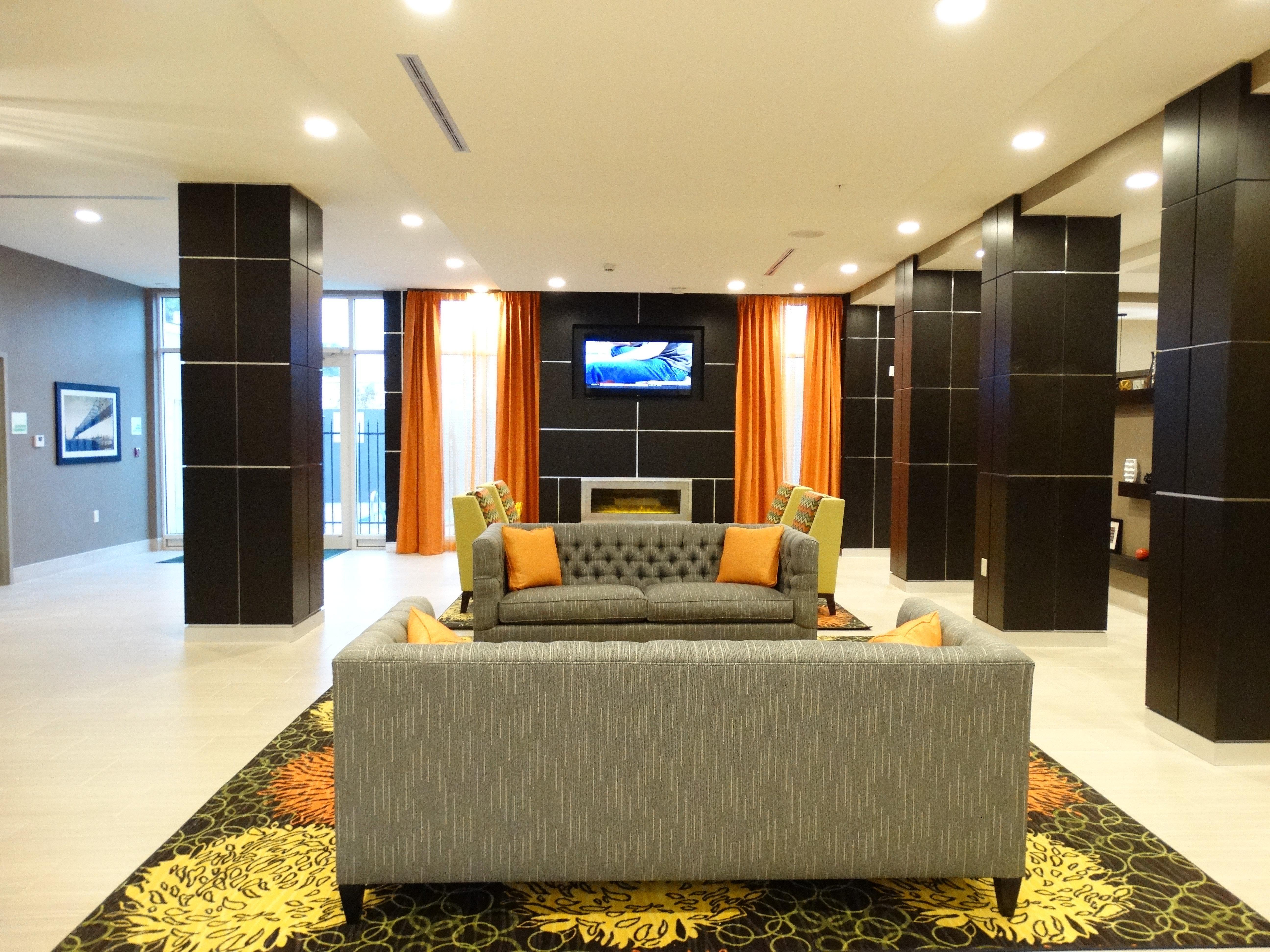 Holiday Inn Covington By Ihg Bagian luar foto